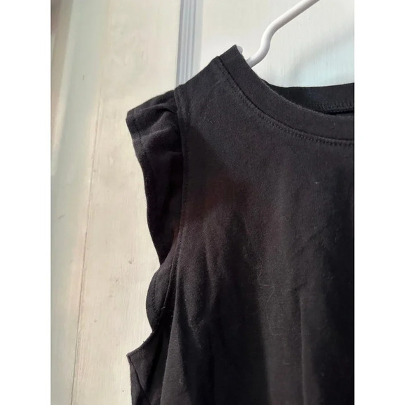 J Crew Women’s size Medium black sleeveless blouse - Picture 3 of 6